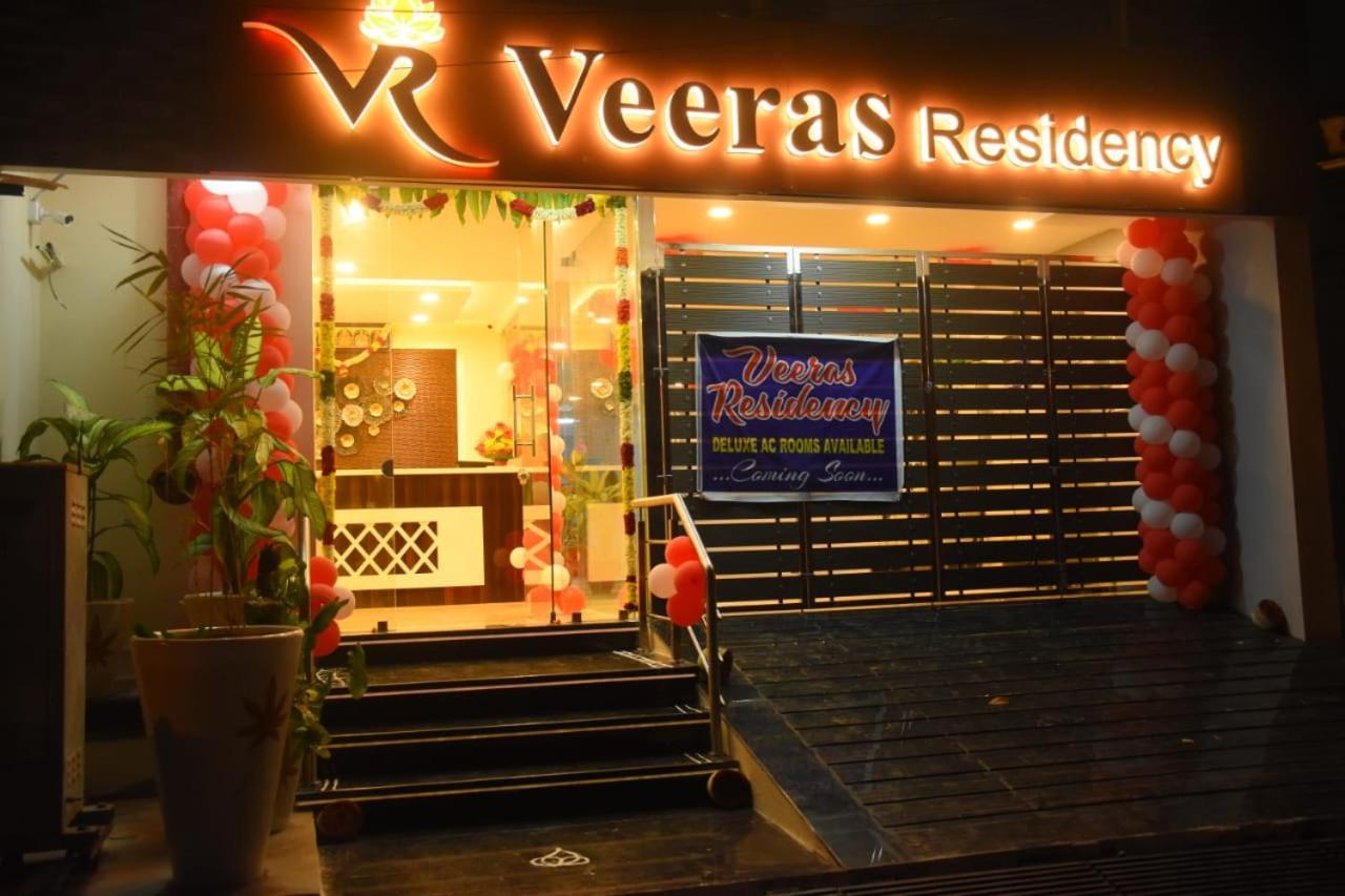 Veeras Residency Hotel Pondicherry Exterior foto